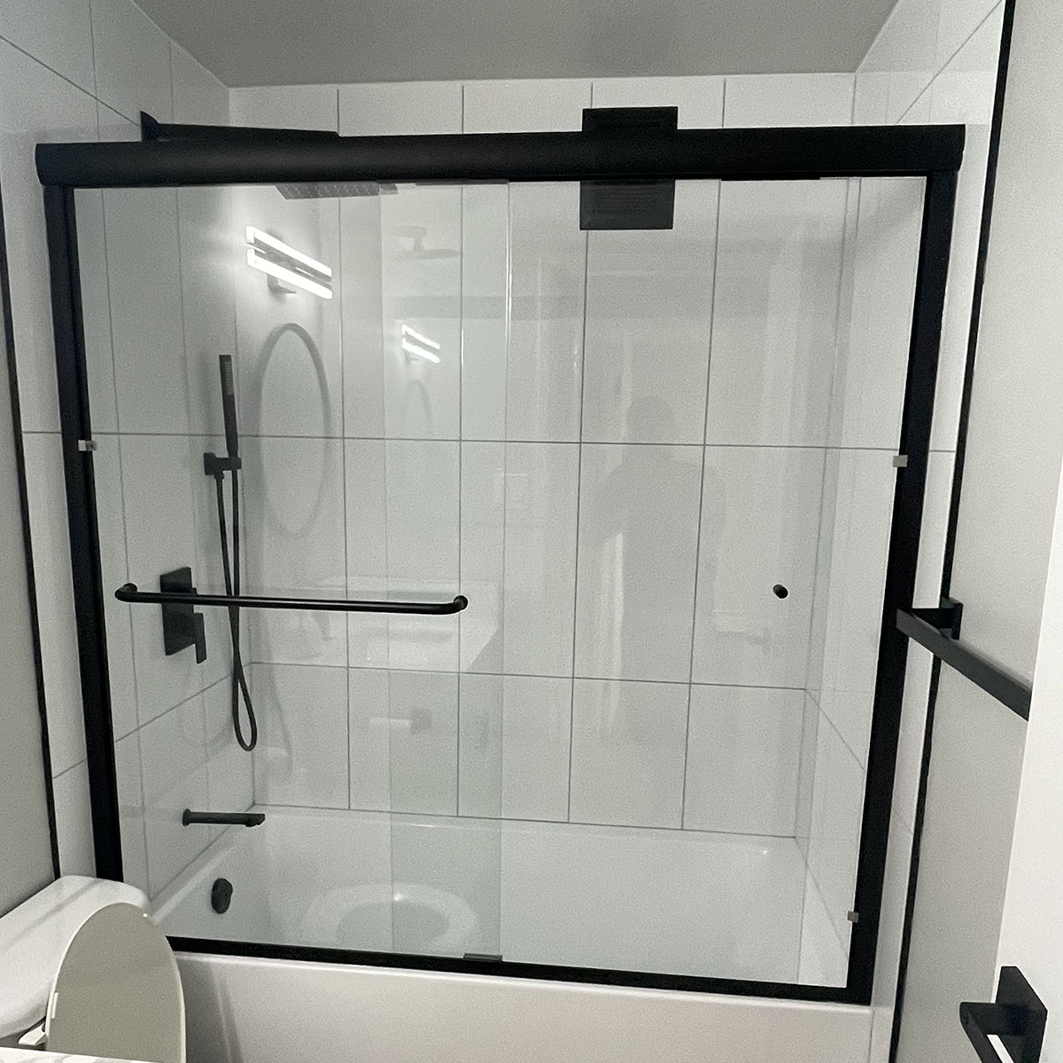 bath and kitchen tiles installers